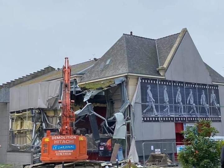 Démolition bâtiment de commerce Bretagne